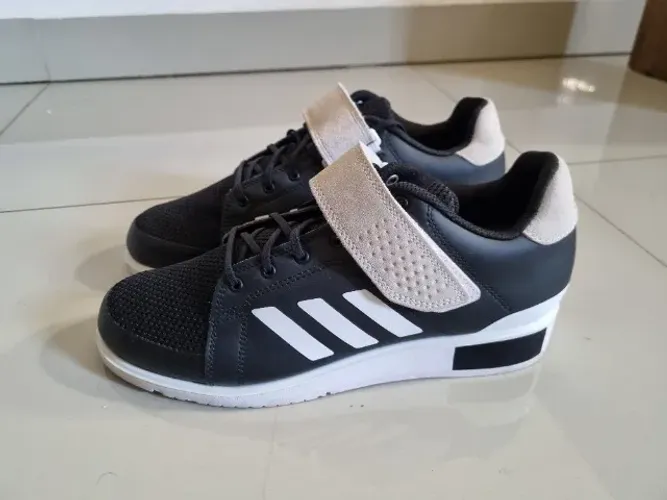 Tênis para levantamento de peso Adidas Power Perfect III