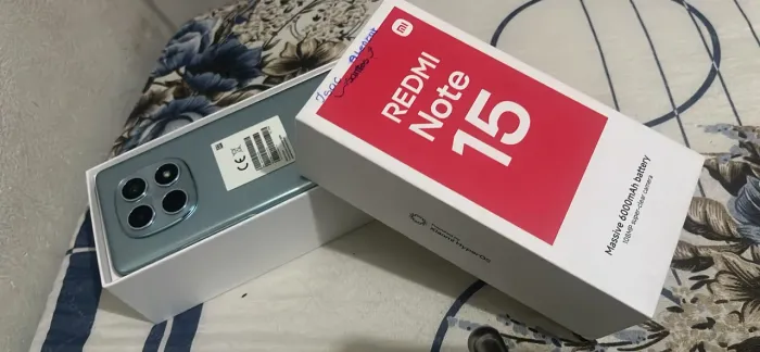 Vendo Redmi Note 15 256GB em excelente estado de conservação.
