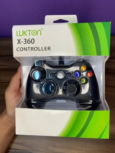 Controle de Xbox360 Preto Lukton an4