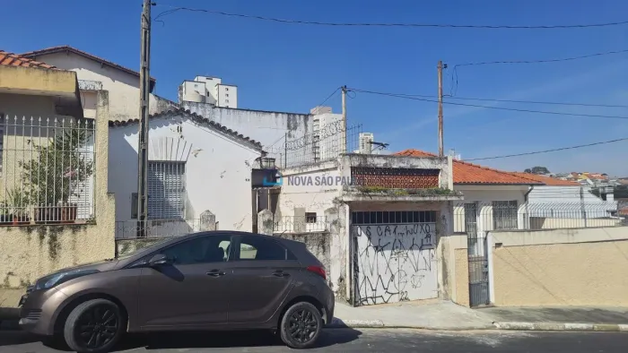 Terreno para Construção - 200m² com Casa Velha na Região do Sacomã