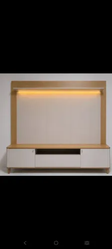 Lindo painel com led e rack acoplado