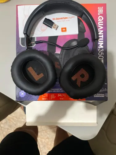 Headset Gamer Sem Fio JBL Linha Quantum 350WL Com Dongle e Microfone Completo
