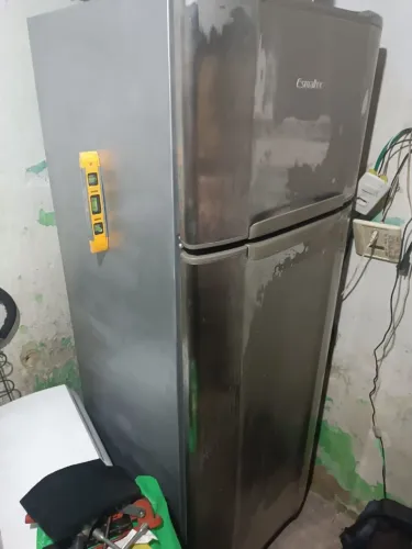 Geladeira inox duas portas 