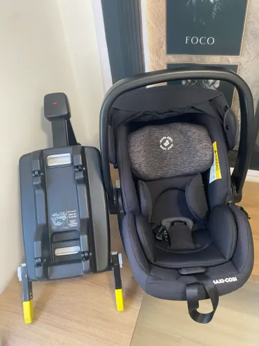 Bebê conforto Maxi-cose + Base isofix 