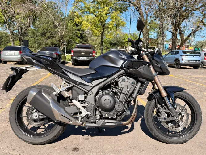 Honda CB 500F 2023 ABS - Apenas 4.000 km! Abaixo da FIPE