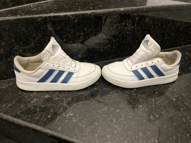 TÊNIS ADIDAS BREAKNET MASCULINO