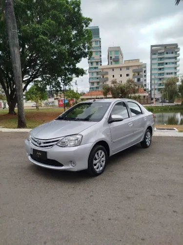 Toyota Etios XS Sedan 1.5 Flex 16V 4P Mec. 2017