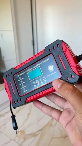 CARREGADOR DE BATERIA AUTOMOTIVO 12V