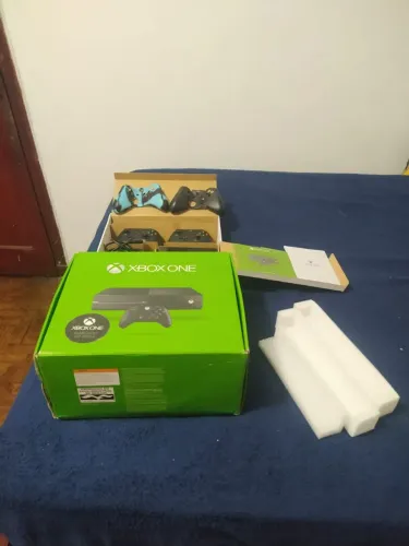 Xbox one fat 500Gb
