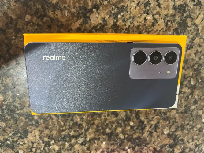 Realme c75x