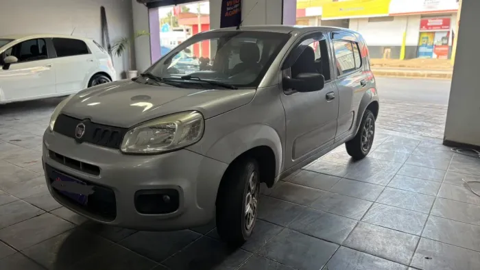 Fiat Uno Attractive 1.0 EVO Fire Flex 8V 5P 2016