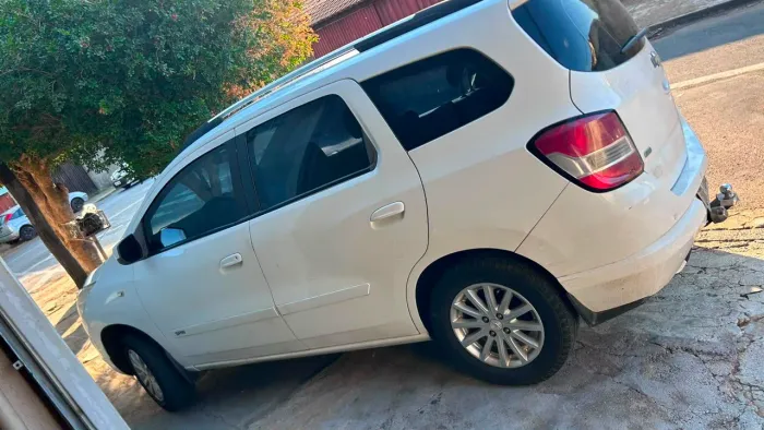Chevrolet Spin LT 1.8 8V Econo.flex 5P Aut. 2014