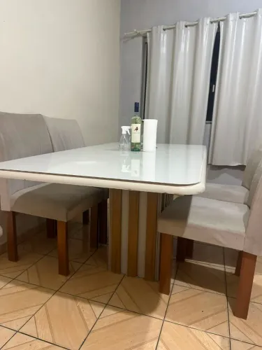 Mesa 6 cadeiras 