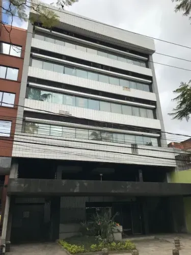 Imóvel para aluguel tem 60 metros quadrados em Petrópolis - Porto Alegre - RS