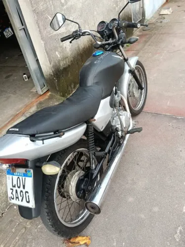 Vendo moto 125 no 2026 vistoriada