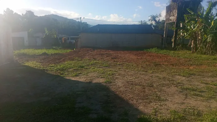 Terreno em Antonina -pr plano no barigui no começo..