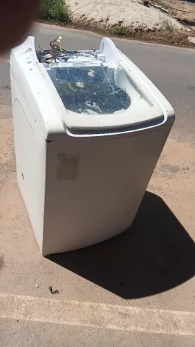Máquina de lavar pra retirada de peças vim buscar no todos os santos
