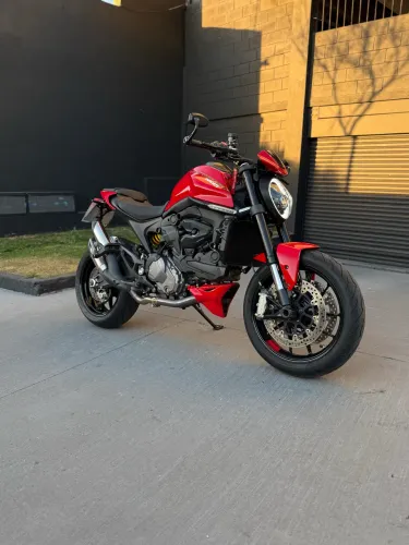 Ducati Monster 937 2022