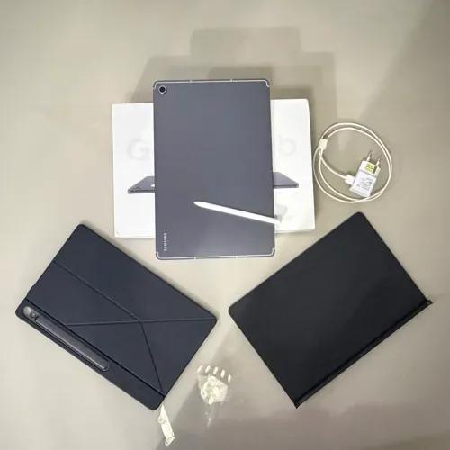 SAMSUNG Galaxy Tab S10 FE+ + kit teclado e mouse 