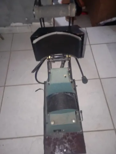 Máquina de estampar boné Rimaq prensa termica