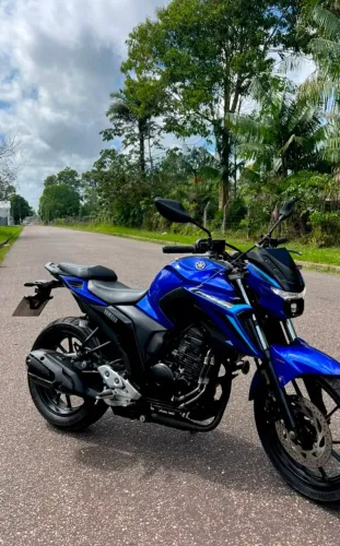 VENDO FAZER FZ25 250 - ÚNICO DONO 