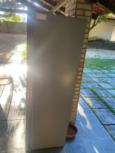 Venda uma geladeira Philco com placa queimada