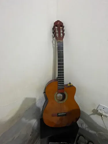 Violão Elétrico