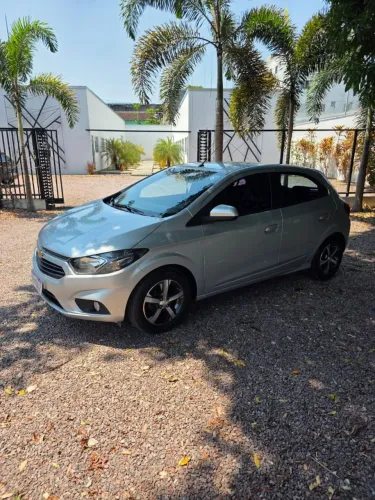 Chevrolet Onix Hatch LTZ 1.4 8V Flex Aut. 4P 2019