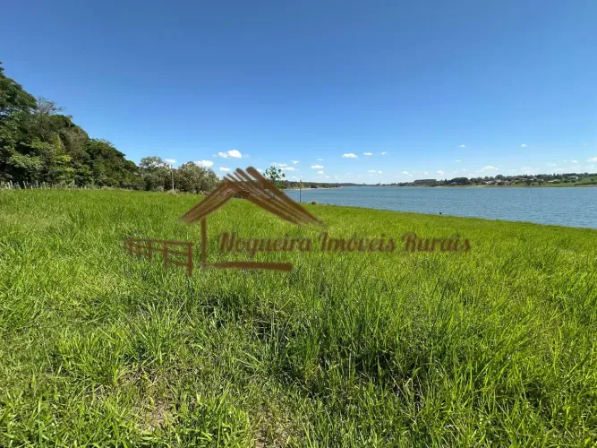 Maravilhosa área na represa com 20 mil m² na região de Avaré/SP