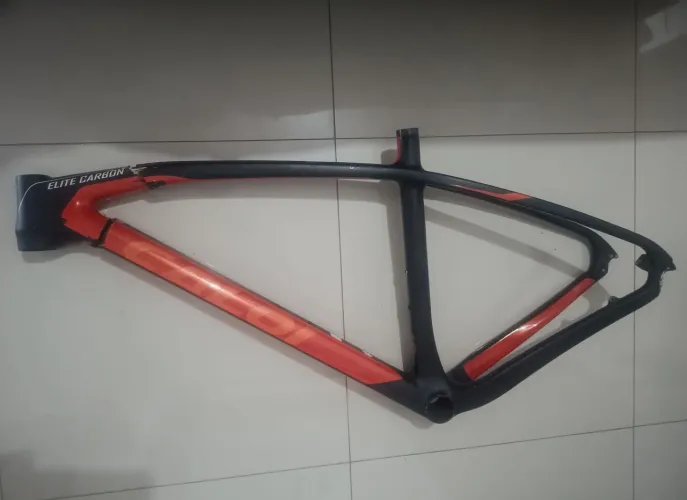 Quadro carbono aro 29 LEIA A DESCRIÇÃO 
