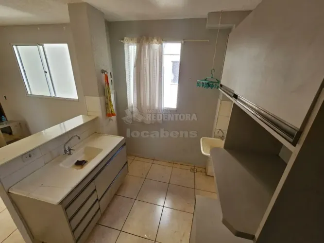 RIOS DI ITÁLIA - Ótimo apartamento de 47m², possuindo 02 dormitórios com armários embutido