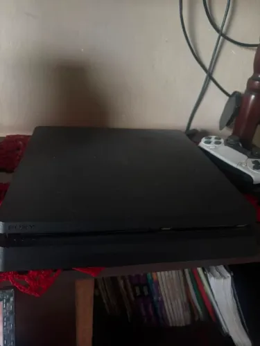 PlayStation 4 Slim
