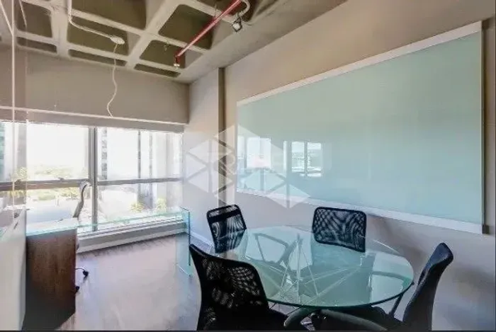 Sala comercial no Diamond Tower ao lado do Barra Shopping Sul