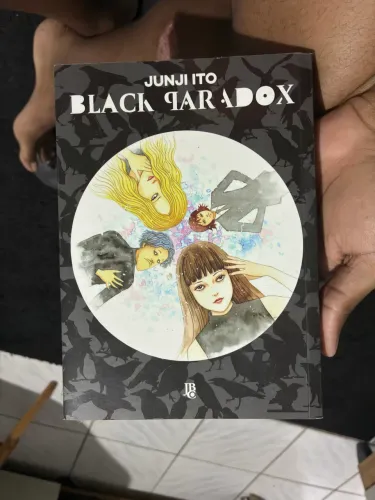 Junji ito - Black Paradox