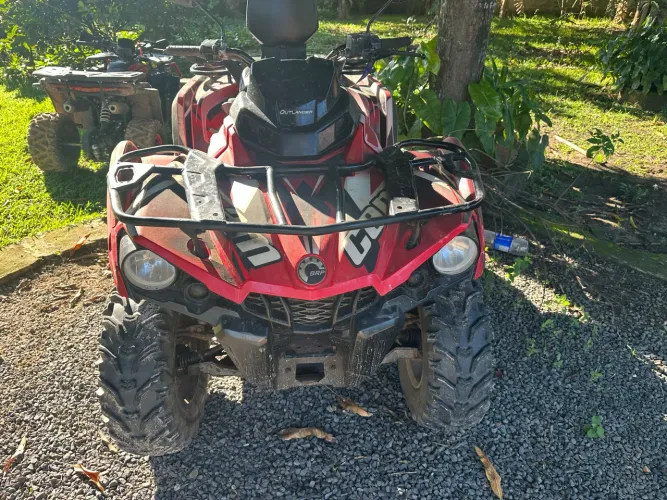 Quadriciclo 2020 Can An 570cc muito conservado e revisado 