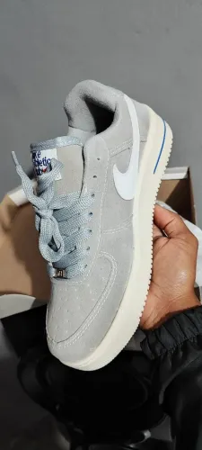 Tênis Nike Air Force 1 tamanho 41