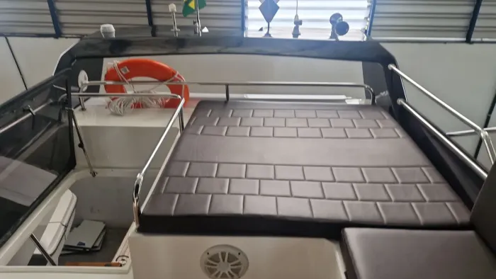 Lancha solara 410 fly