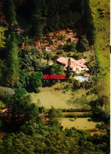 Sítio em Itatiba SP com 02 alqueires (48.400 metros) 02 casas sendo uma com 11 comodos amp