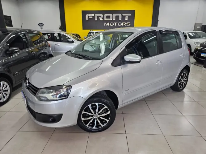 Volkswagen Fox 1.0 MI Total Flex 8V 5P 2013
