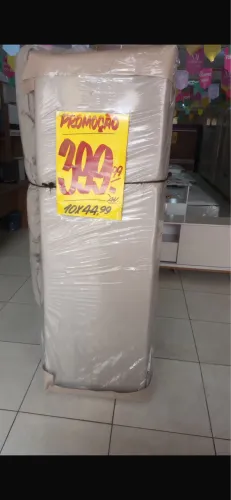 Sofá cama apenas 400,00