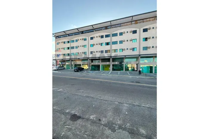 "Sala Comercial Capim Macio" 120m²