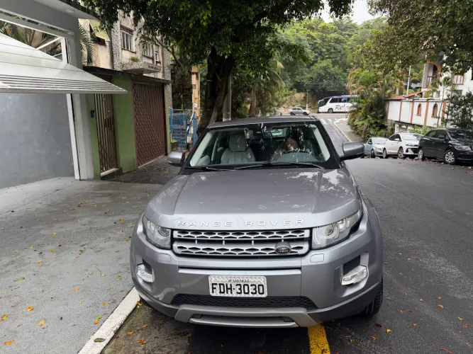 Land Rover Range Rover Evoque Pure 2.0 Aut. 5P 2013