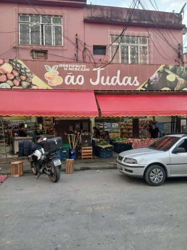 Toldos e coberturas e policarbonato