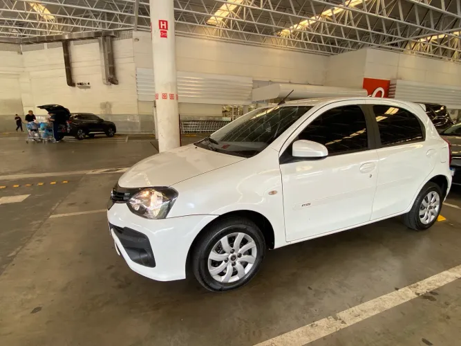 Toyota Etios X 1.3 Flex 16V 5P Aut. 2020