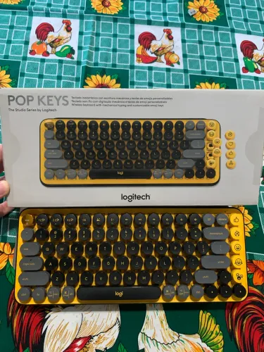 Logitech Pop Keys