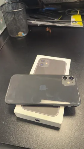 iPhone 11 64g