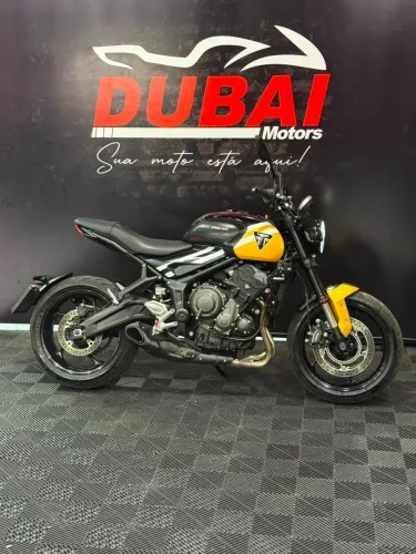 Triumph TRIDENT 660