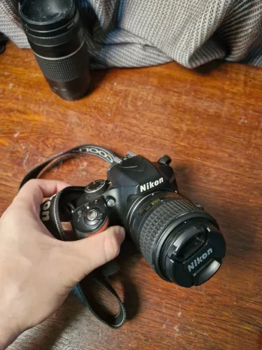 nikon d3200 + 18-55 + 50mm