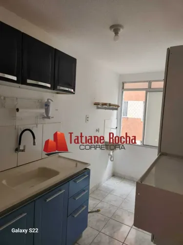 Alugo excelente apartamento no Condomínio Santana Tower I.