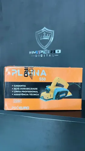     Plaina Elétrica Profissional - Potência e Precisão!